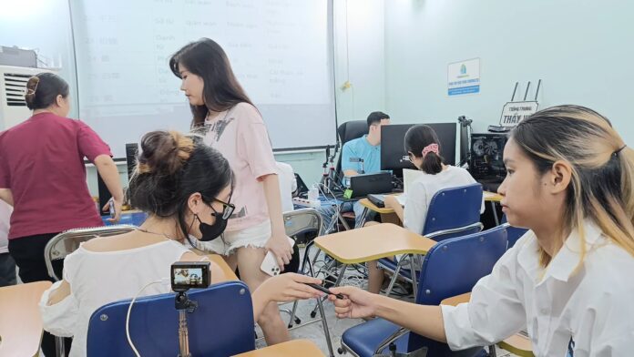 Top 1 trung tâm tiếng Trung Hà Nội ChineMaster